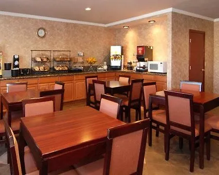 Quality Inn Temecula Valley Wine Country 