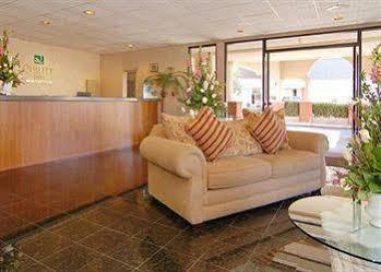 Inn Quality Valley Wine Country 3*